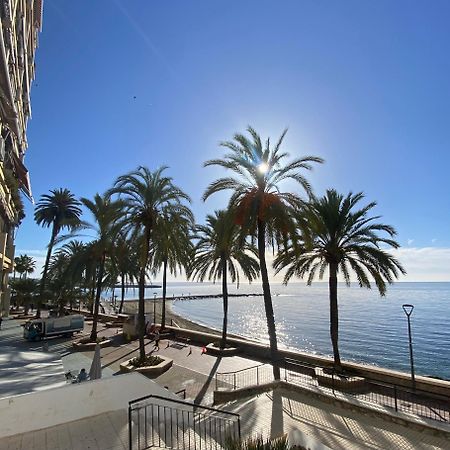 Marbella Beachfront Edificio Mayoral Primera Linea De Playa Y Centro Ciudad Con Barco Opcional Extérieur photo